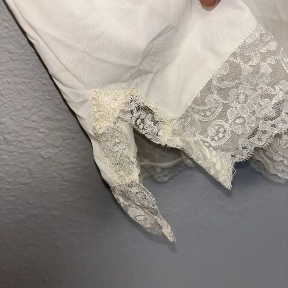 Vintage VTG Ivory Lace Scallop Slip Dress Nightgown 30 Small Adjust Straps Slit - Picture 7 of 8